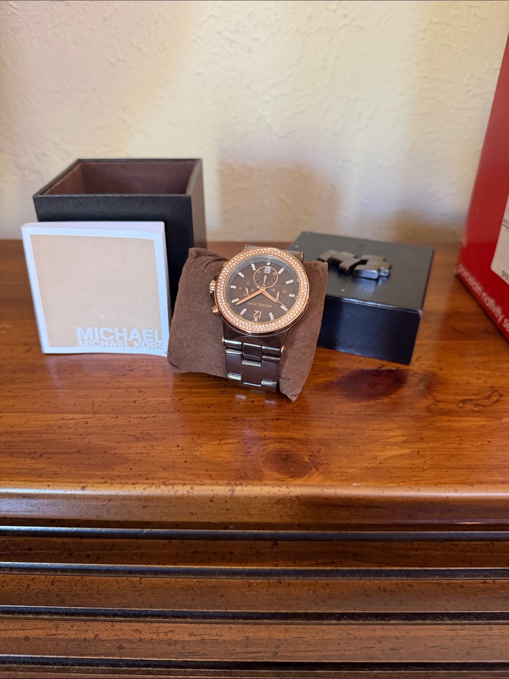 Michael Kors Men's Brown Dial Watch with Rose Gold Bezel and Brown Bracelet